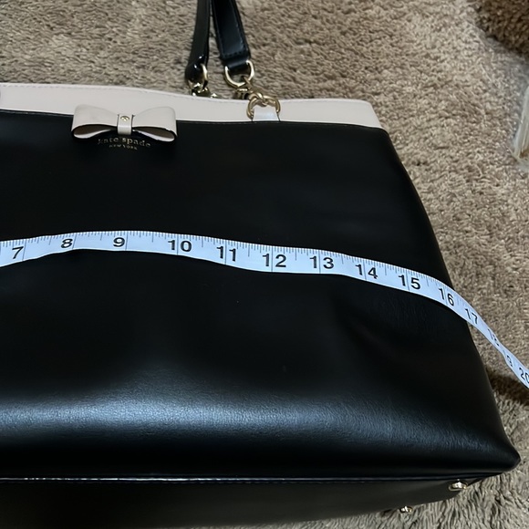 Kate Spade Shoulder Bag with Bow EUC - Picture 5 of 7